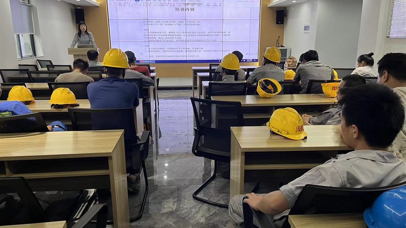企业内训课程分类解析：如何找到适合您的加盟条件**