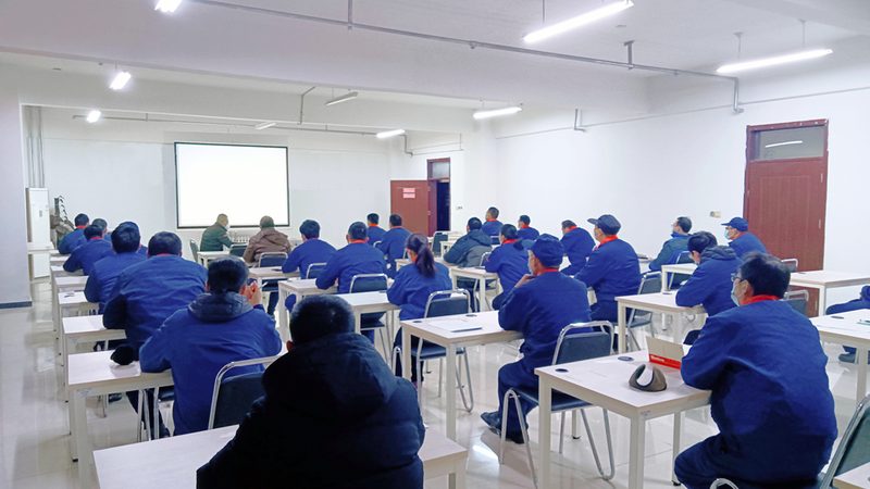 揭秘管理培训直销课程体系分类：职场进阶的必修课